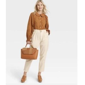 Target-universal thread paper bag denim pants